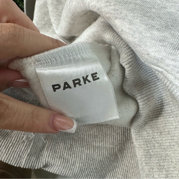 New in package PARKE Gray Mockneck with Pink Letters long sleeve - Picture 4 of 7